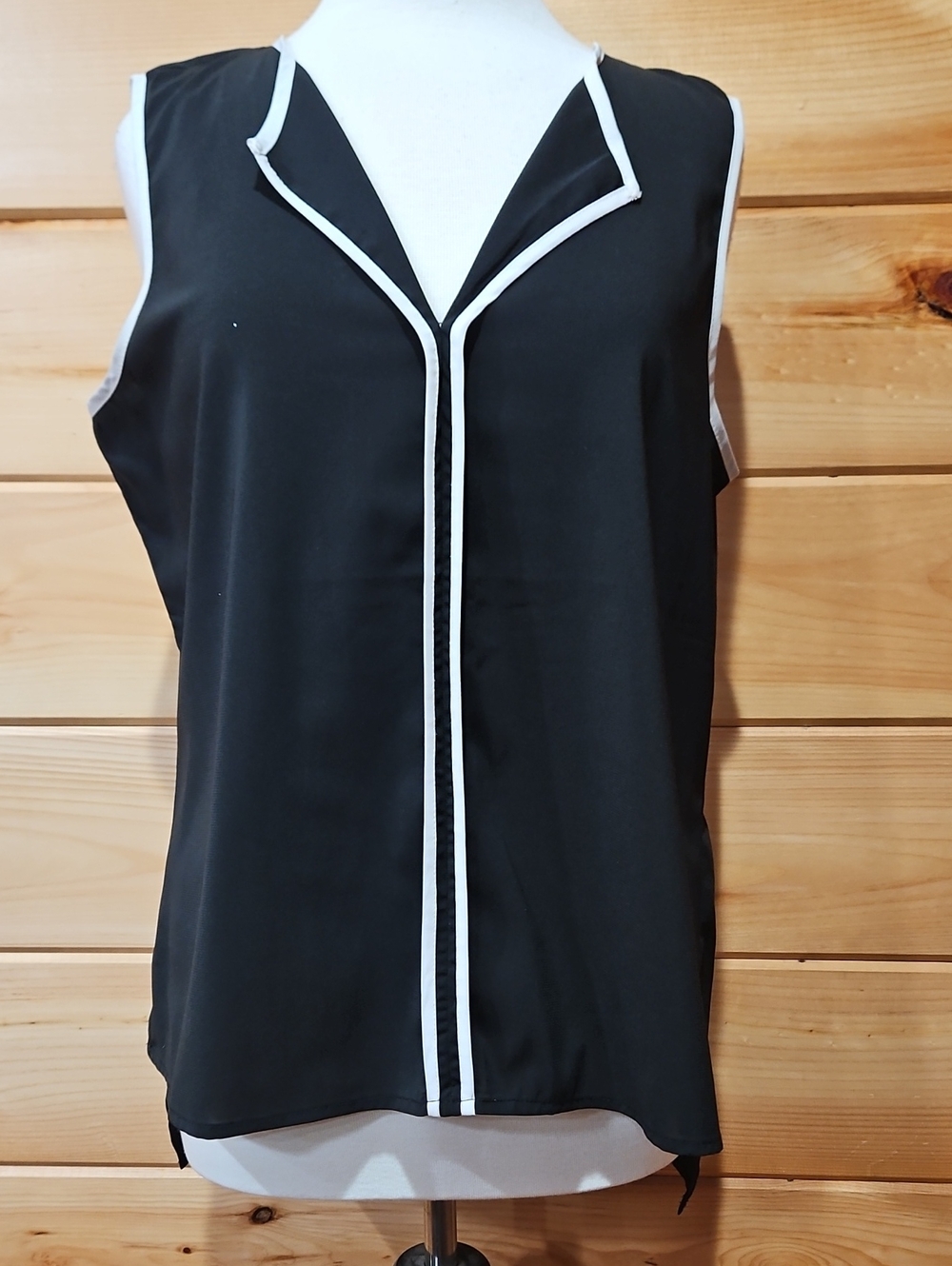 Spense Black Tank Top with White Piping Size L